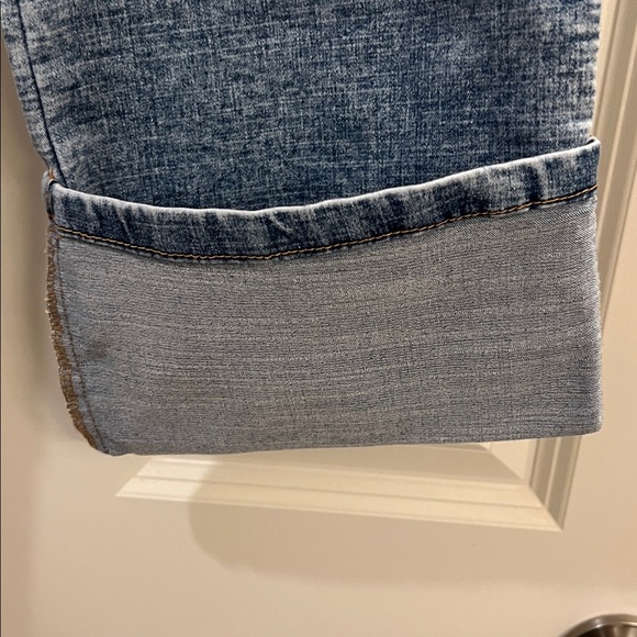 Stylish Blue Women's Jeans by Love Trends - Picture 6 of 13